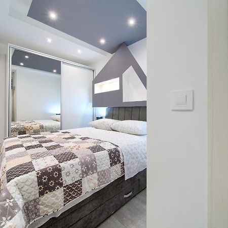 Luxury Vall Apartment Крк Экстерьер фото