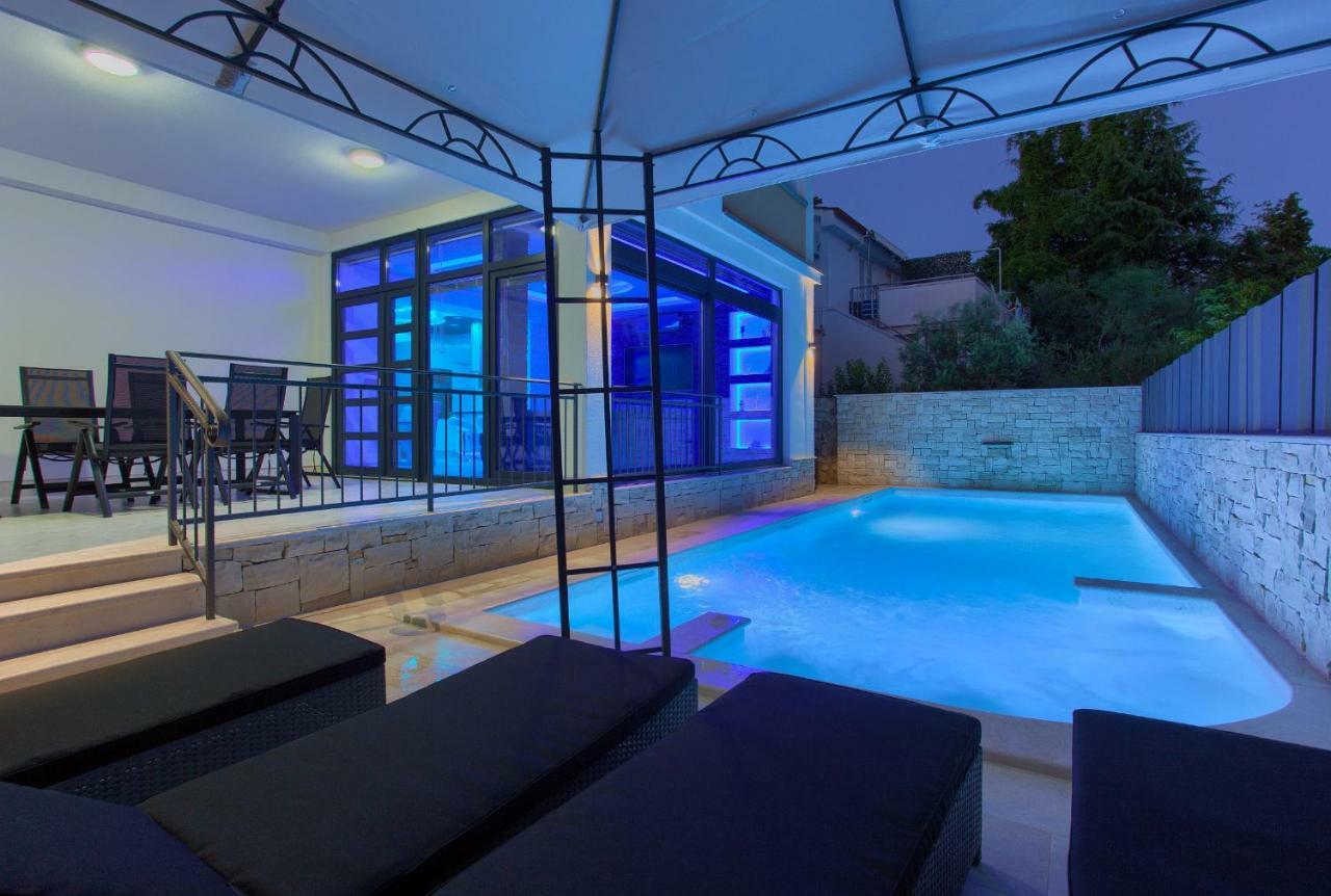 Luxury Vall Apartment Крк Экстерьер фото
