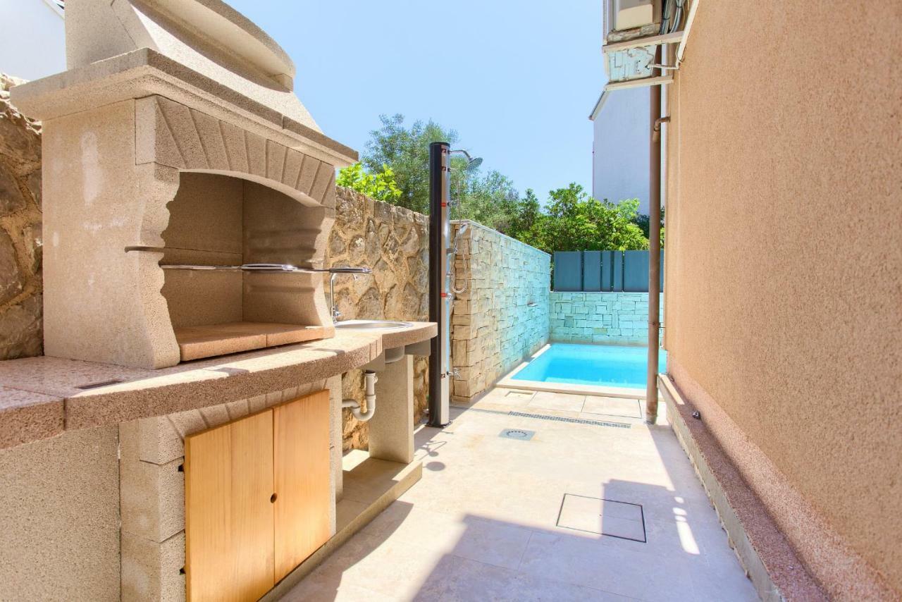 Luxury Vall Apartment Крк Экстерьер фото