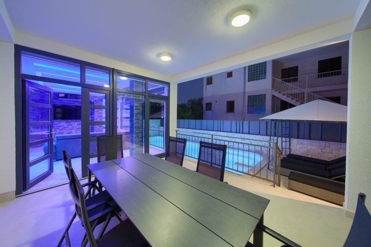 Luxury Vall Apartment Крк Экстерьер фото