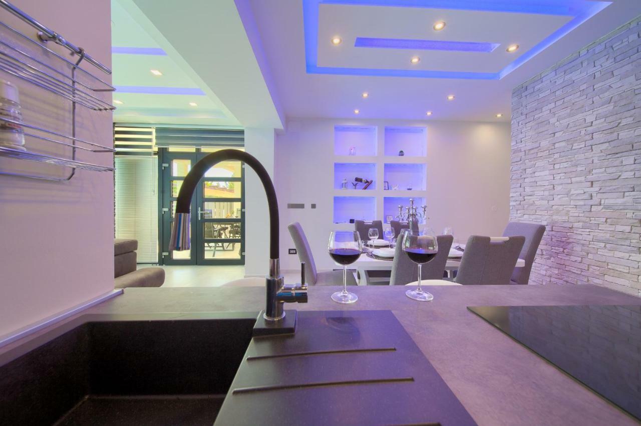 Luxury Vall Apartment Крк Экстерьер фото