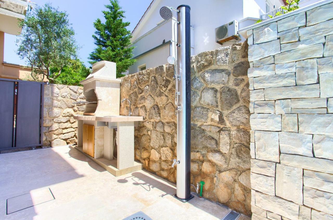 Luxury Vall Apartment Крк Экстерьер фото